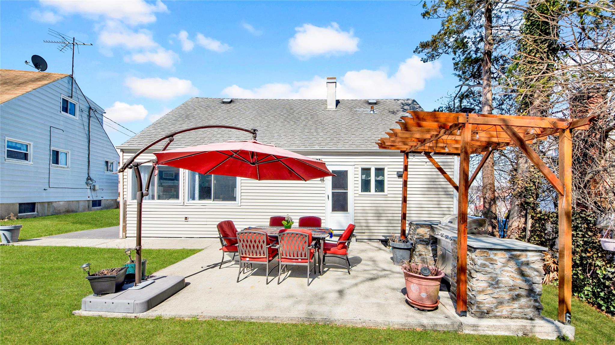 74 Heathcote Road, Yonkers, New York image 25