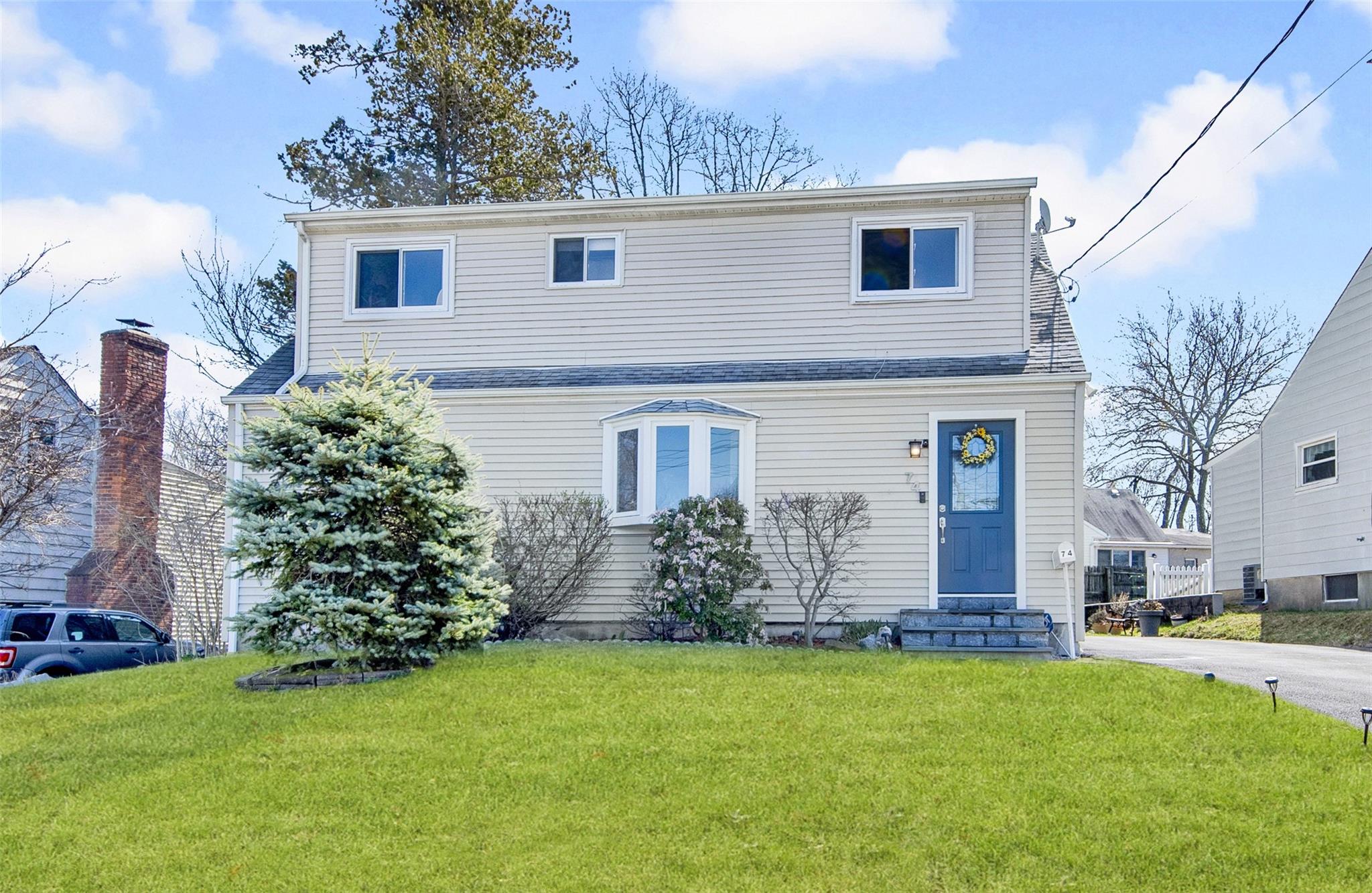 74 Heathcote Road, Yonkers, New York image 2
