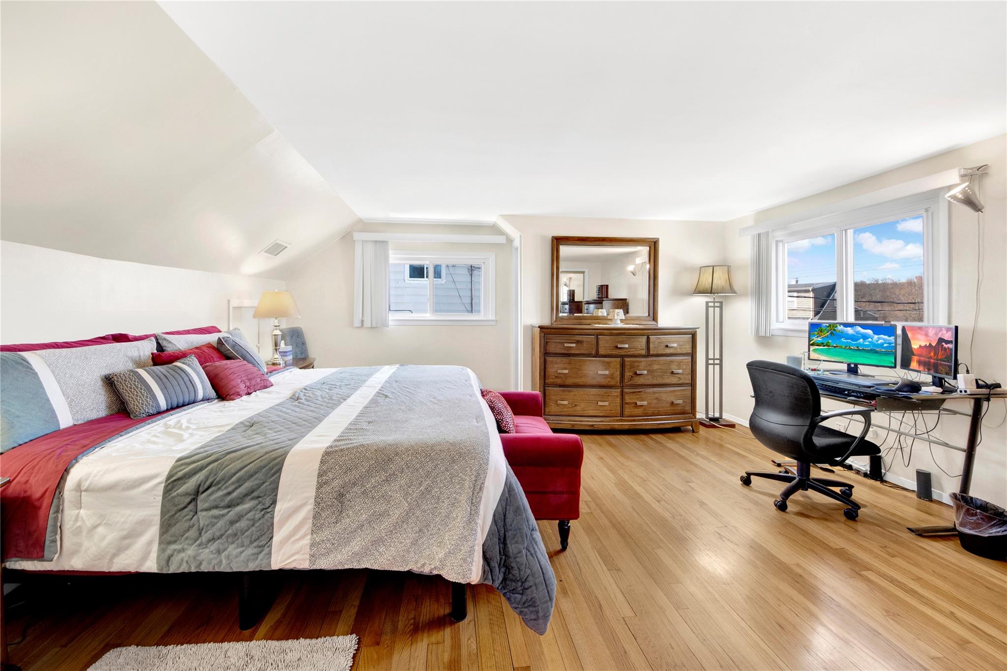 74 Heathcote Road, Yonkers, New York image 14