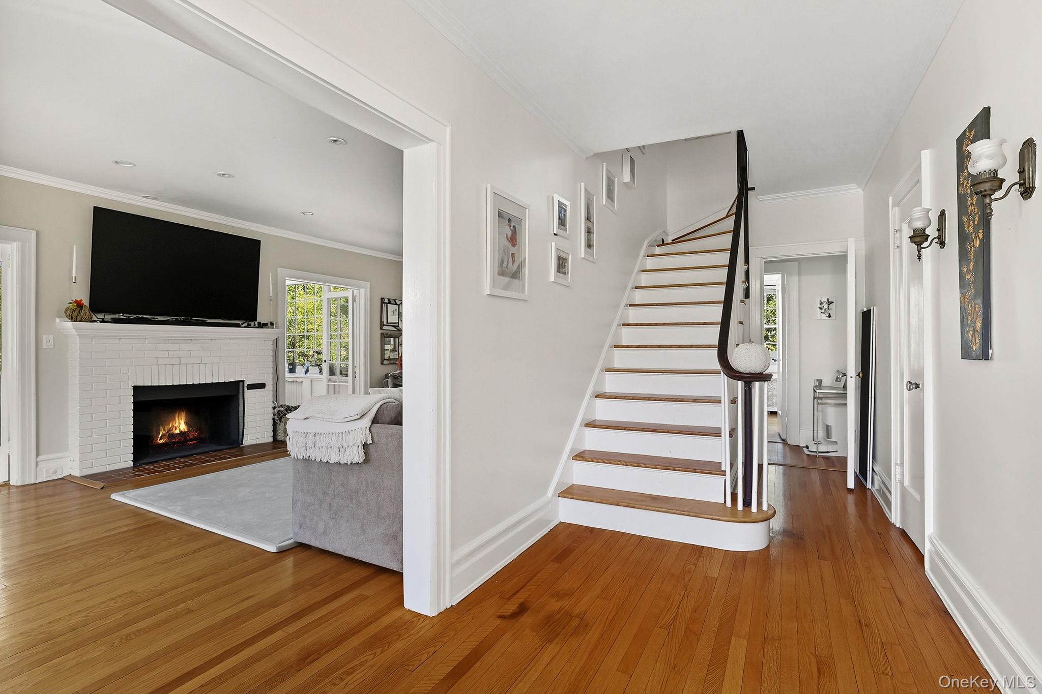 White Plains, New York 10603, United States, 5 Bedrooms Bedrooms, ,3 BathroomsBathrooms,Residential,Active,215470