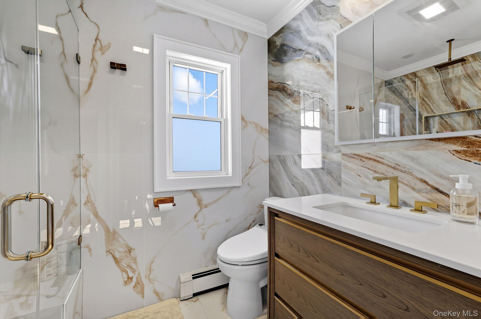 White Plains, New York 10603, United States, 5 Bedrooms Bedrooms, ,3 BathroomsBathrooms,Residential,Active,215470