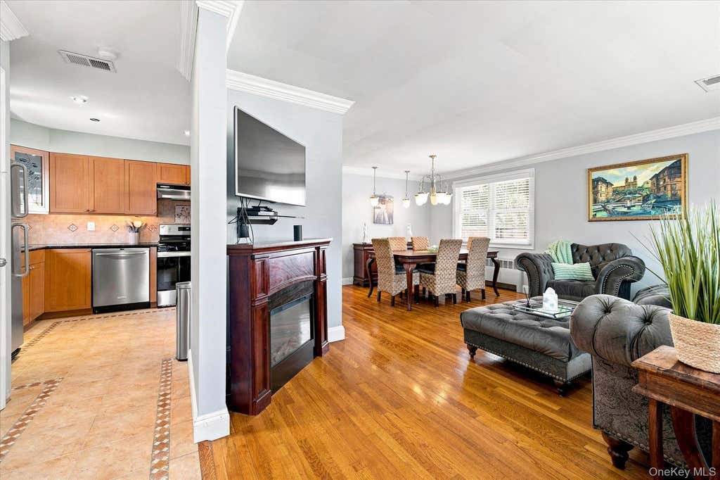 Photo of 145 Bismark Avenue, Valley Stream, NY 11581 (MLS # 1041019)