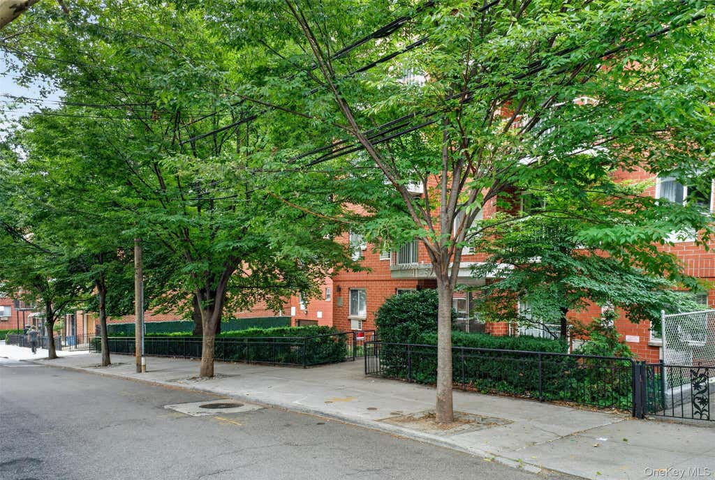 Photo of 4152 63rd Street #5B, Woodside, NY 11377 (MLS # 1031790)