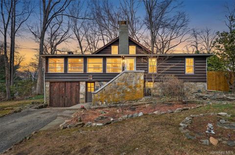 Homes For Sale - 13 Perry Trail<br/> Putnam County, Carmel, NY 10512