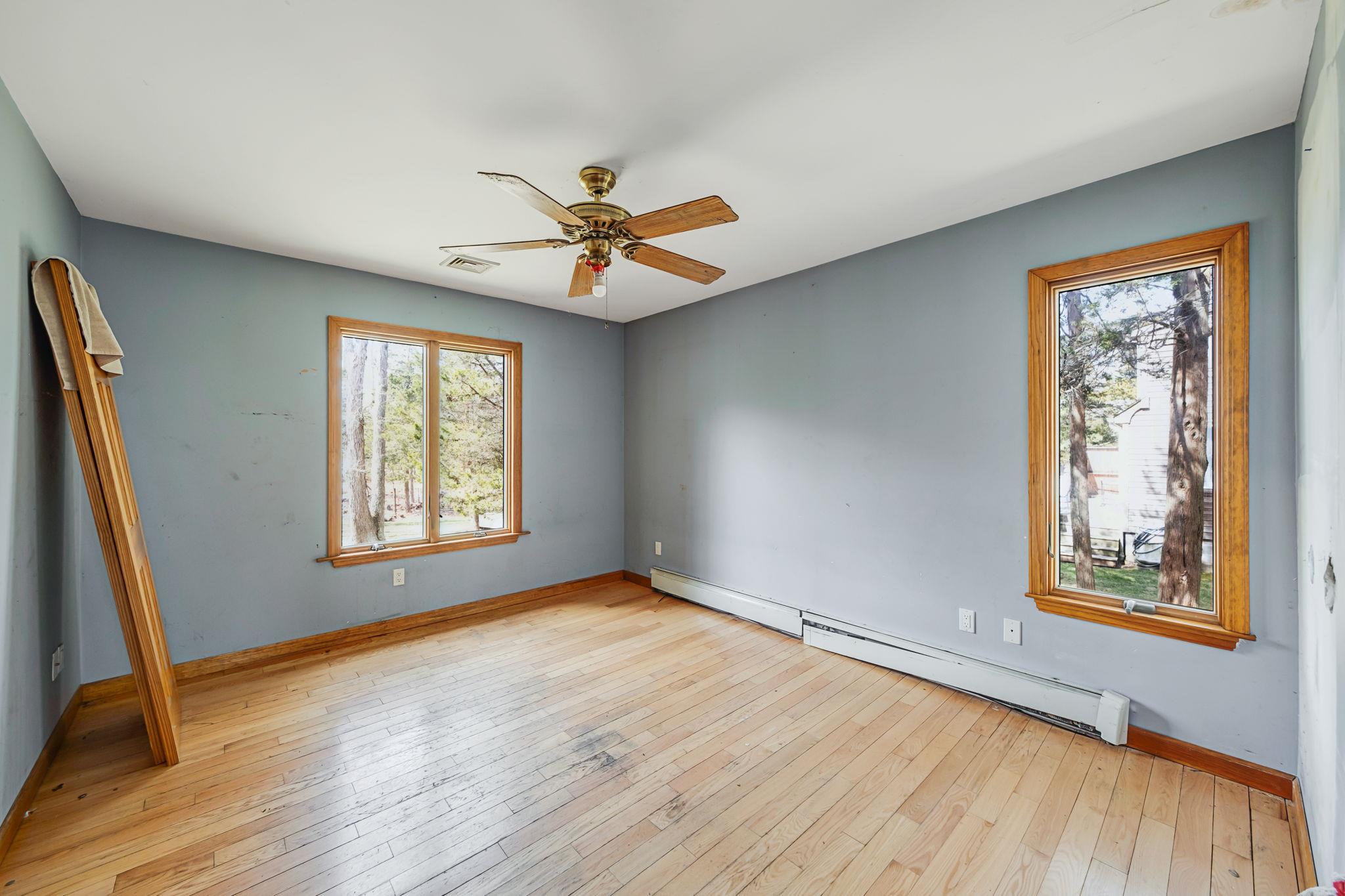 64 Turtle Cove Drive, Southampton, New York image 32
