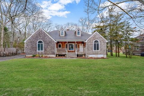 64 Turtle Cove Drive Southampton NY 11968