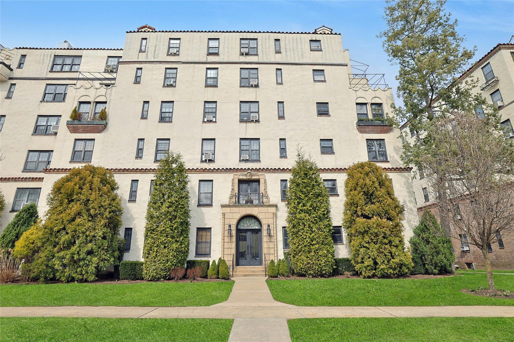 1273 North Avenue 1ab