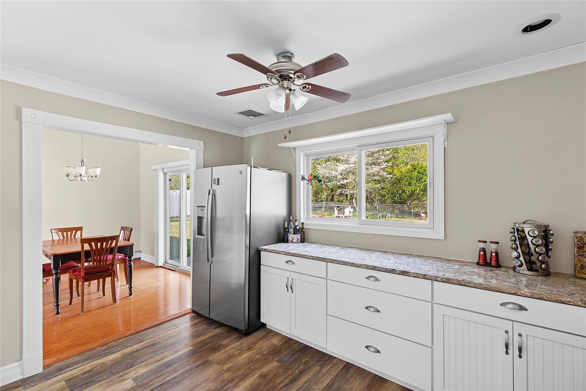 3 Hamilton Court, Coram, Florida image 9