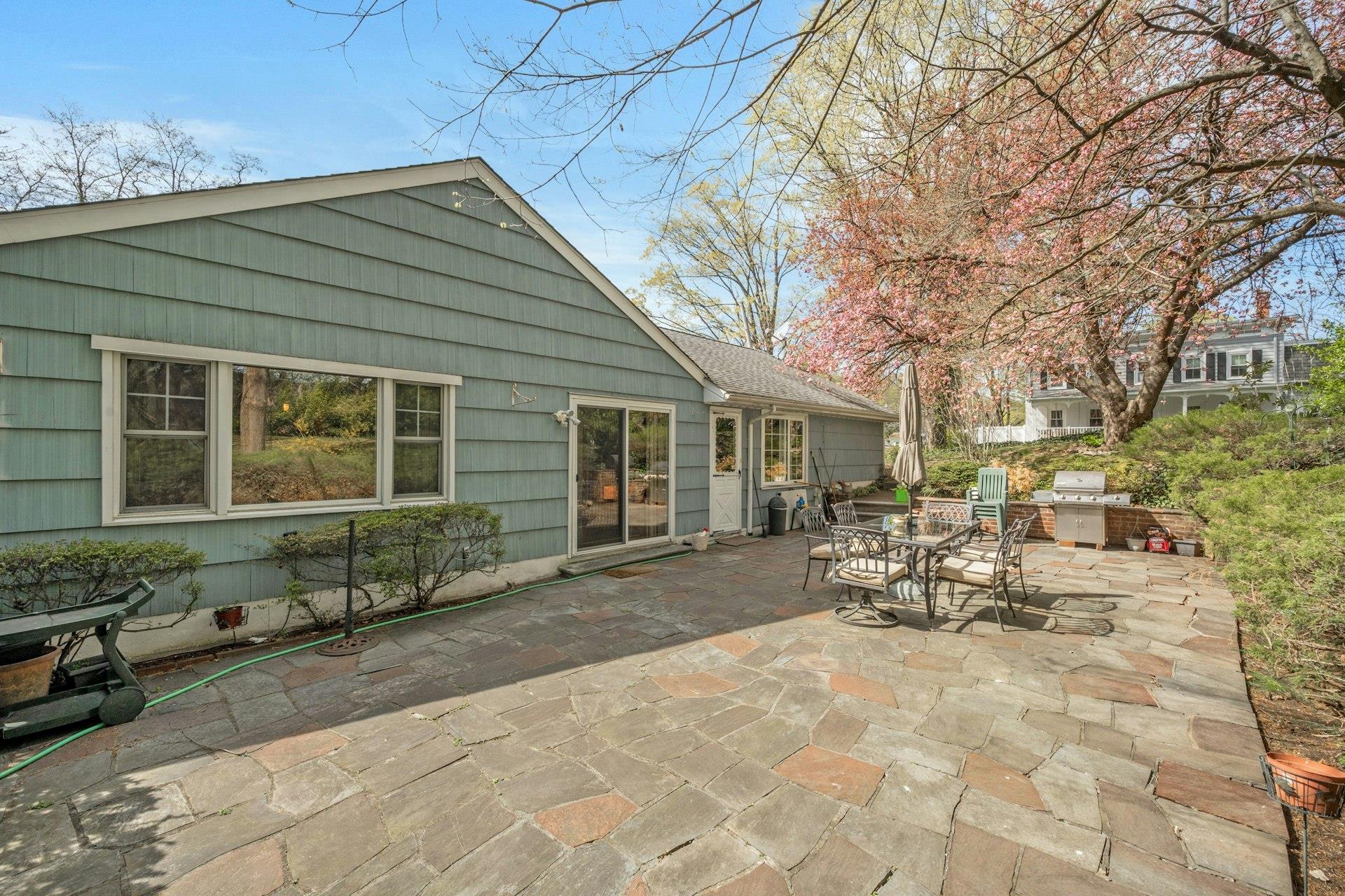 572 Scarsdale Road, Tuckahoe, New York image 26