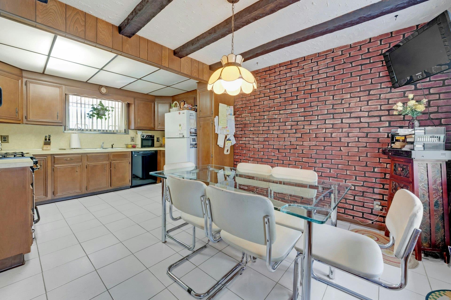 572 Scarsdale Road, Tuckahoe, New York image 14