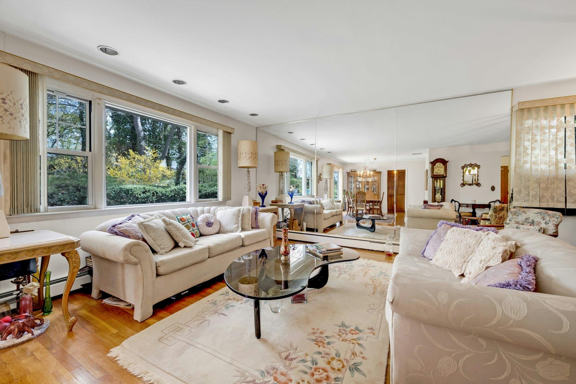 572 Scarsdale Road, Tuckahoe, New York image 4