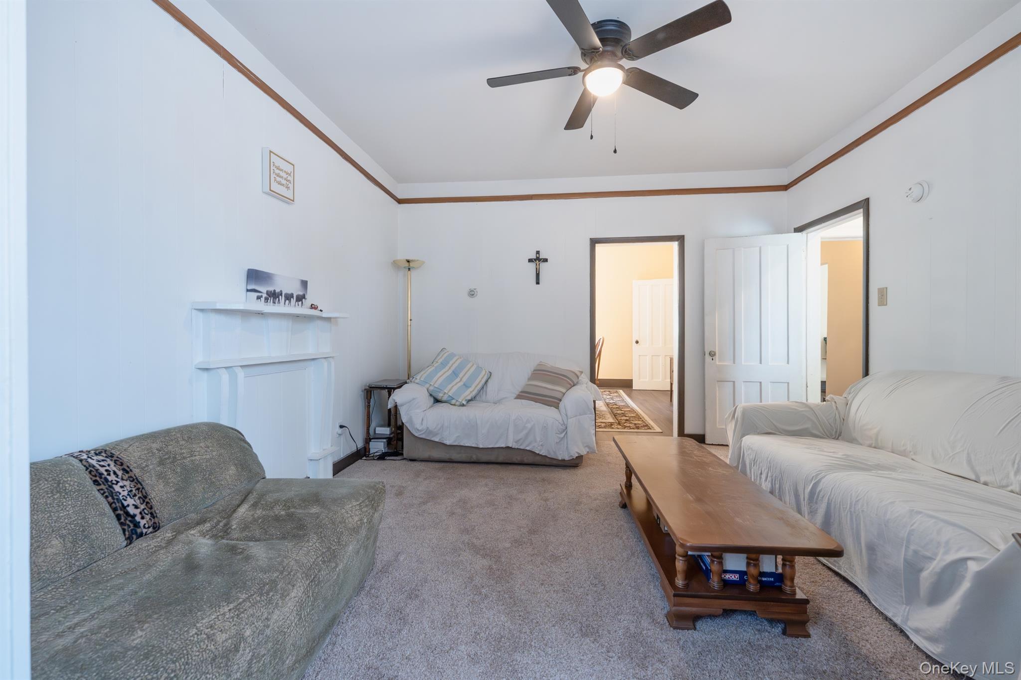19 W Union Street