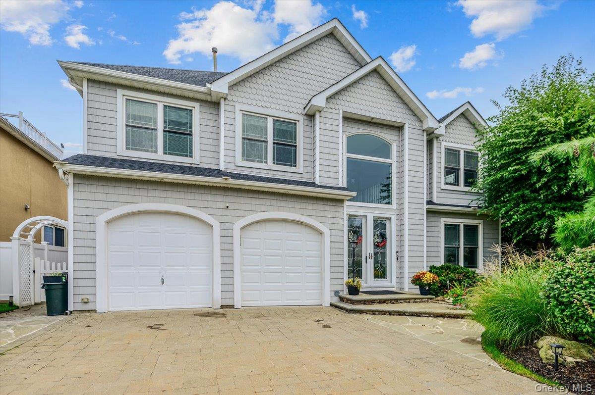 27 Crescent Cove Drive