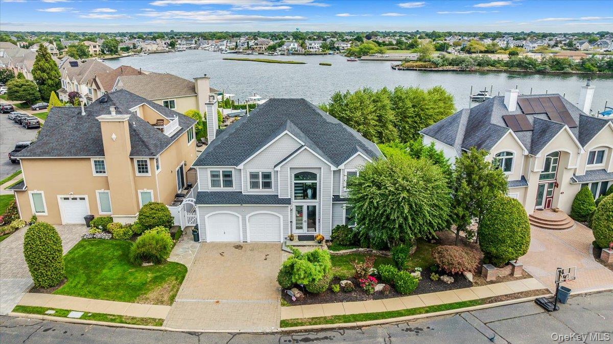 27 Crescent Cove Drive