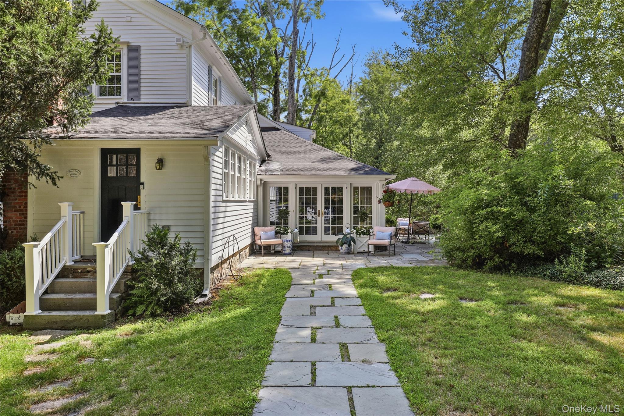 18 Salem Road