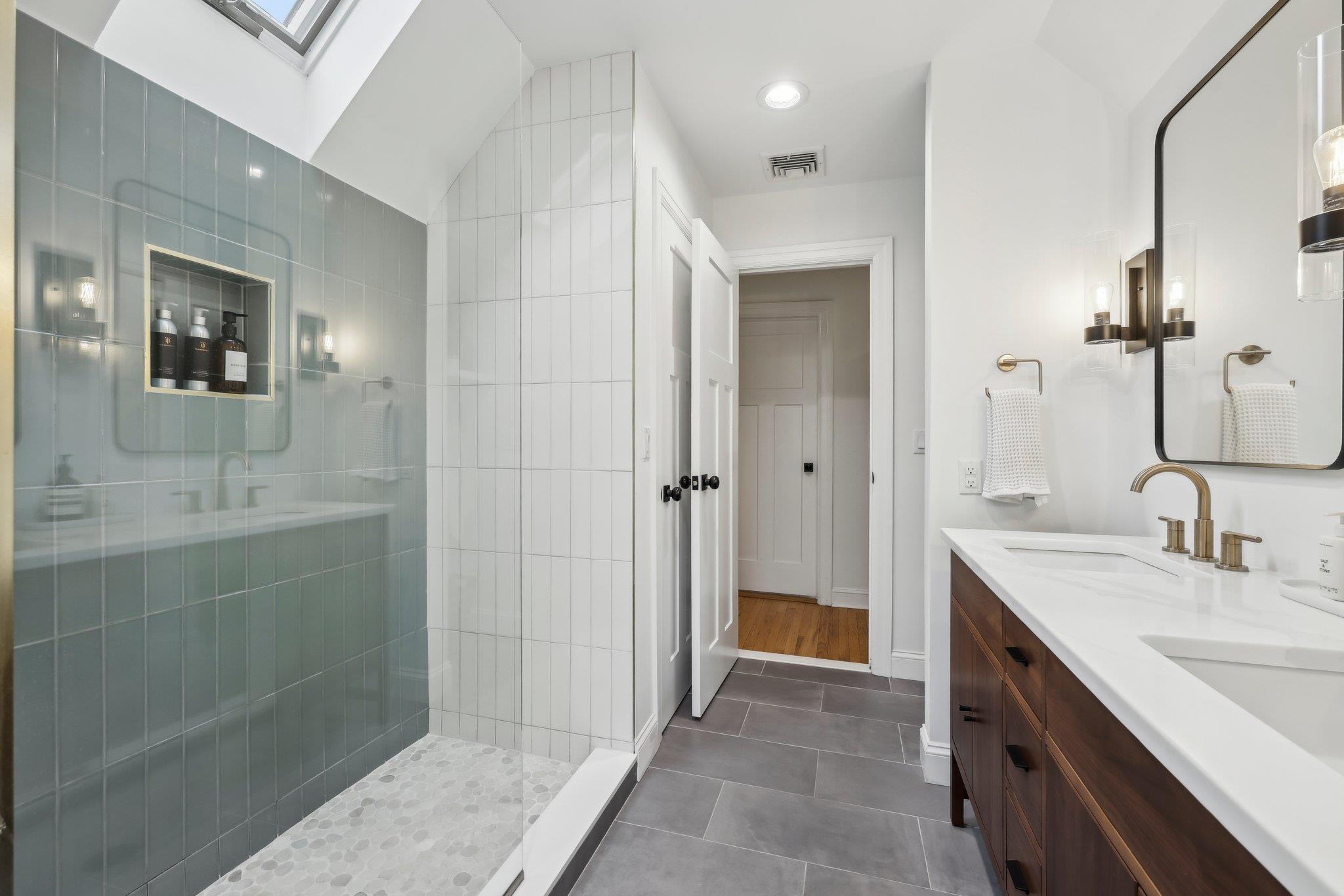 290 E Townline Road, West Nyack, New York image 32