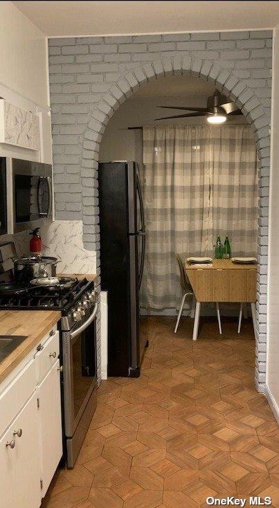 85-55 SW 66th Road, Rego Park, New York image 20