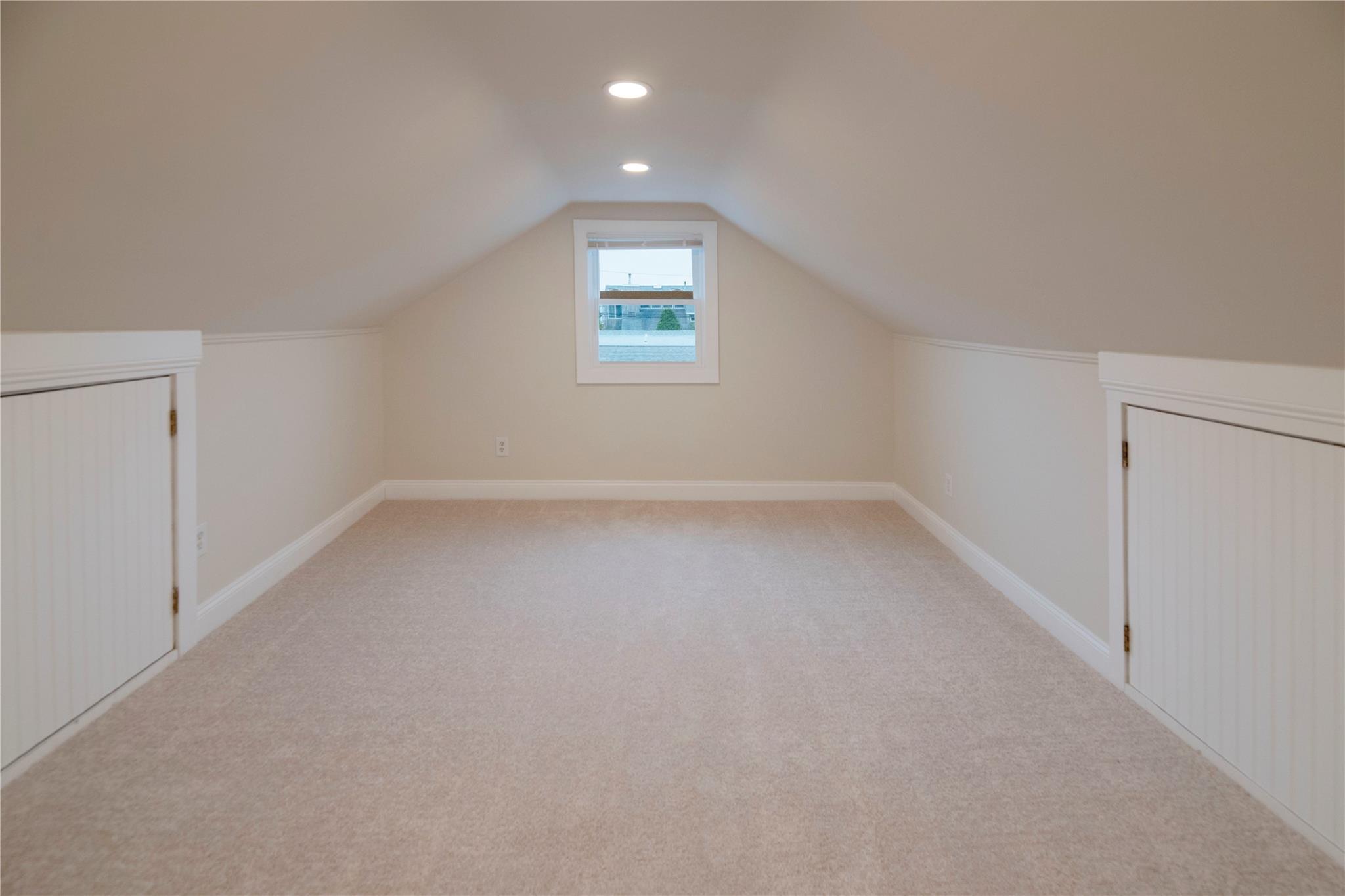 803 S Fifth Street, Lindenhurst, New York image 12