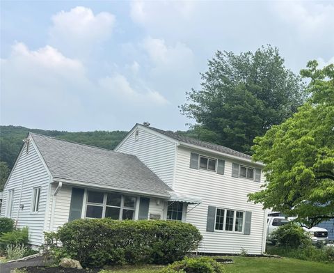 34 Hurd Avenue Garnerville NY 10923