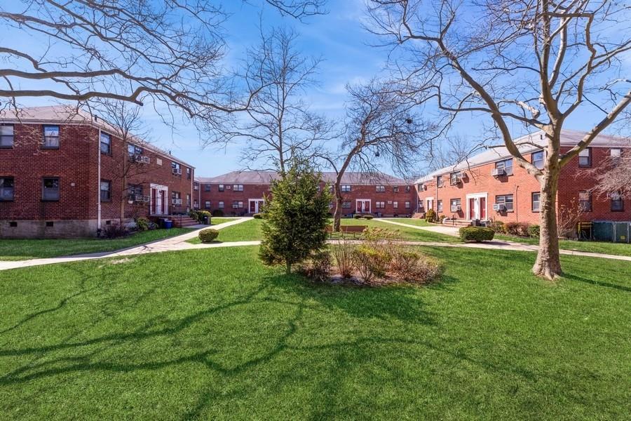 160-46 16th Avenue #6-319, Whitestone, New York image 6