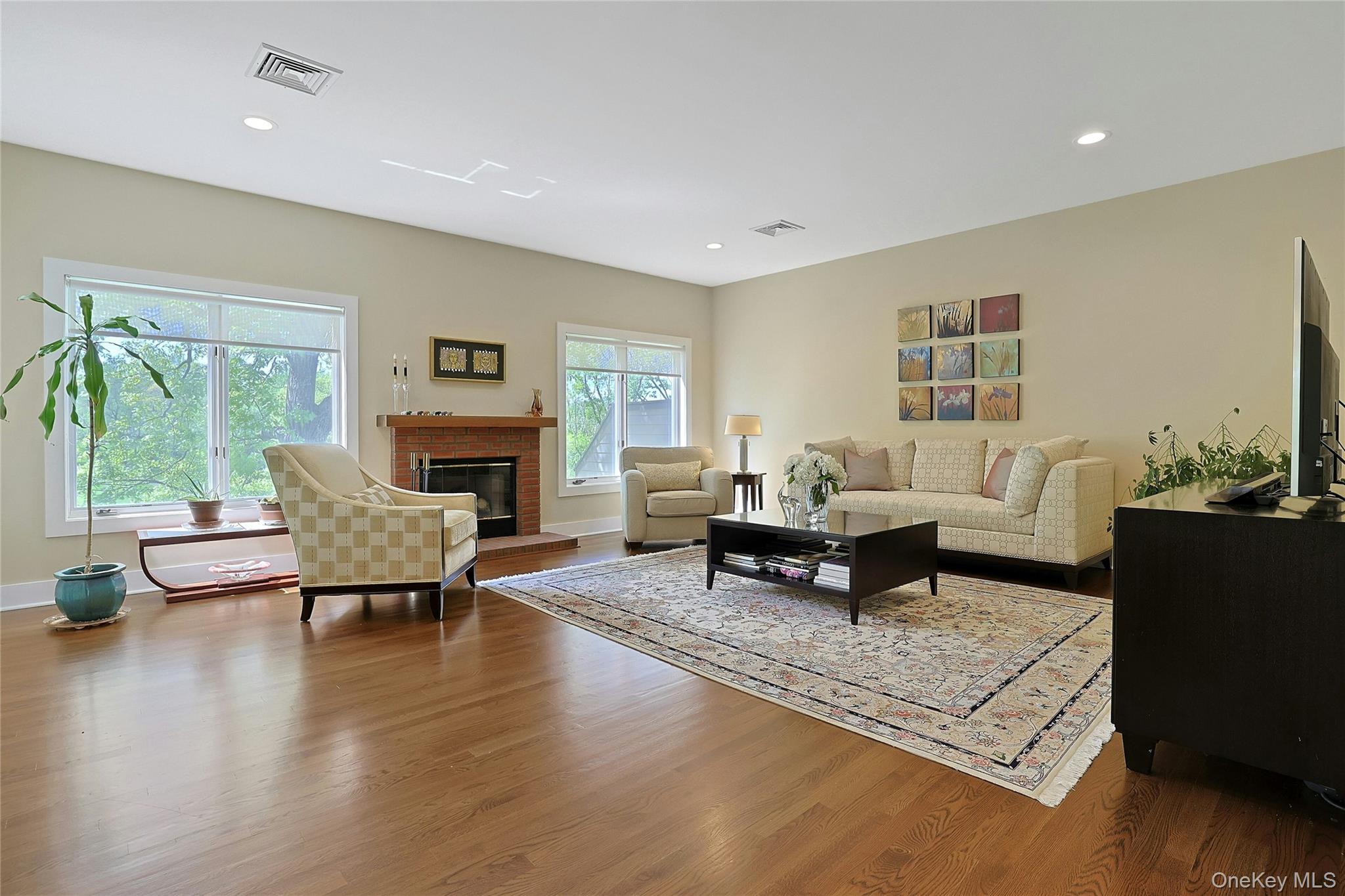 415 Heritage Hills C