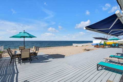20 Greenwich Avenue Bayville NY 11709