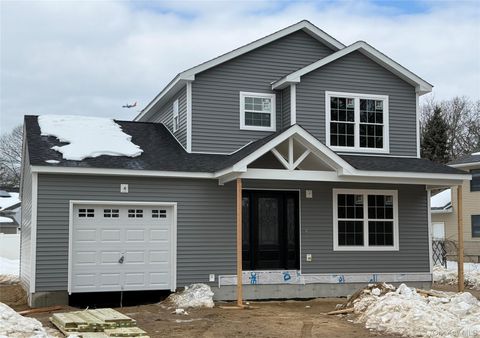 Homes For Sale - 492 Blue Point Road<br/> Farmingville, NY 11738