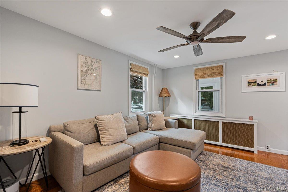 35 Saint Marks Avenue