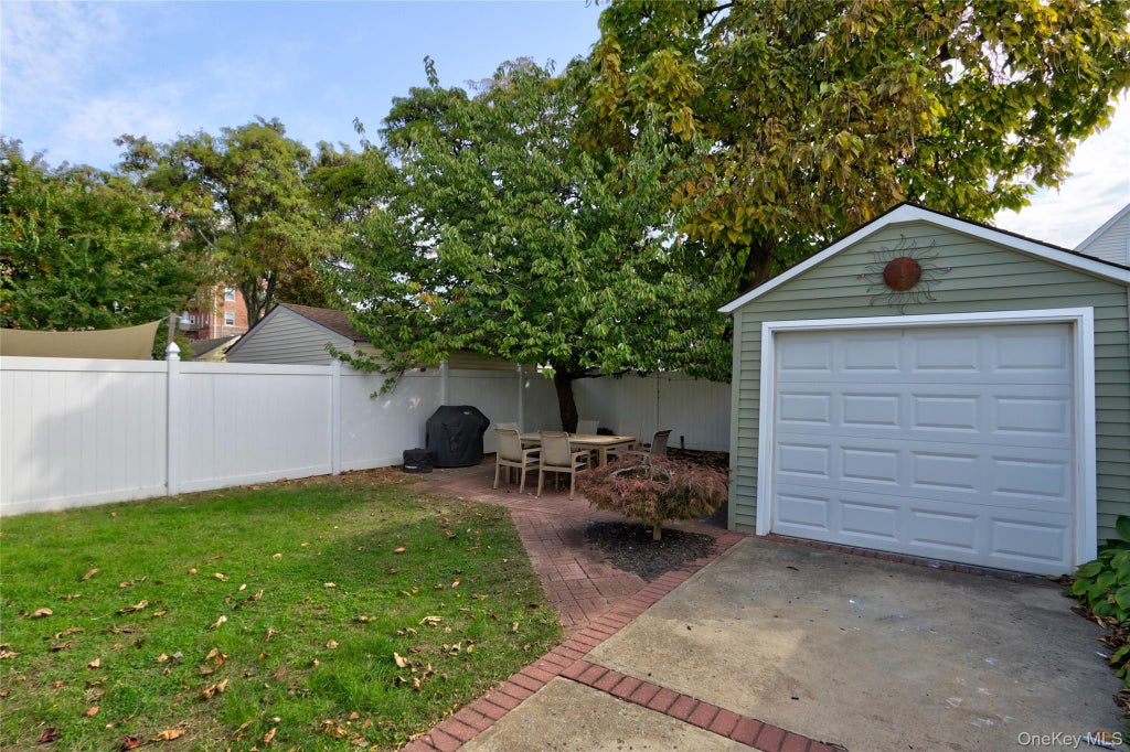Photo of 35 Saint Marks Avenue, Rockville Centre, NY 11570 (MLS # 1056417)