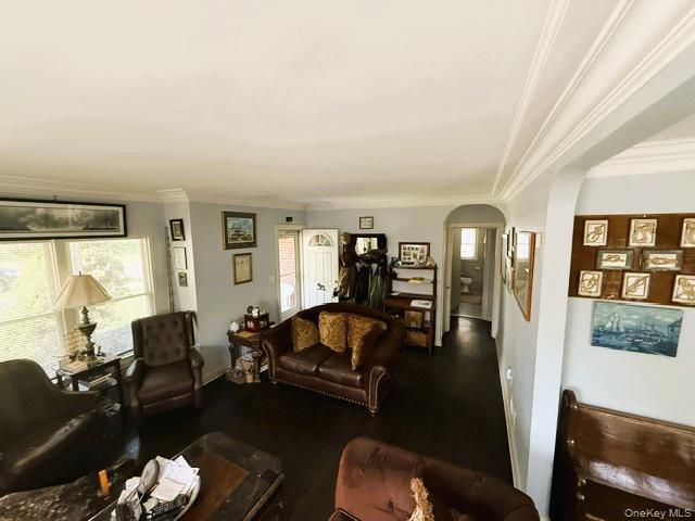 438 Powell Avenue