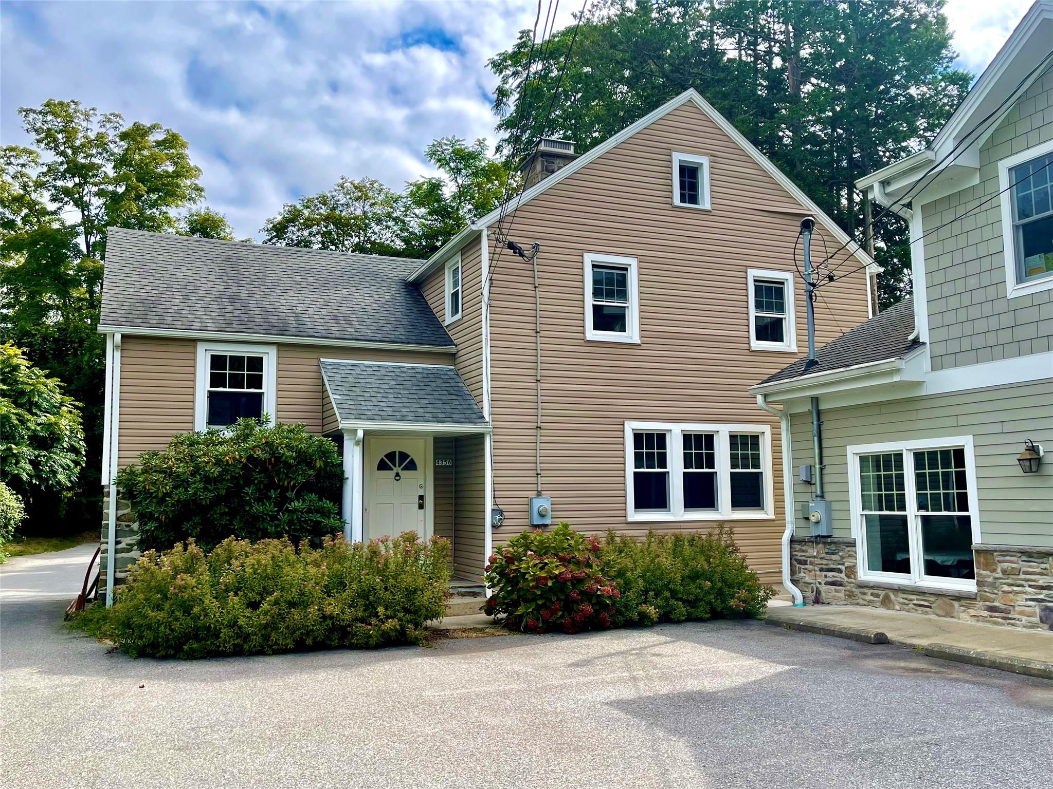 Rental Property at Albany Post Road Rd A, Hyde Park, New York - Bedrooms: 7 
Bathrooms: 2 
Rooms: 7  - $3,200 MO.