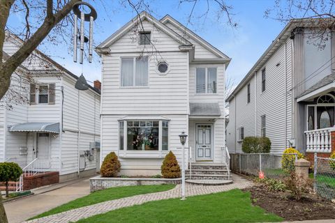 45-76 159th street Flushing NY 11358