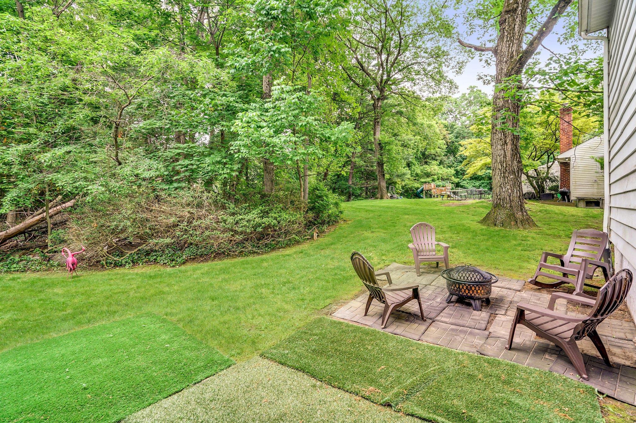 45 Rugby Road, New Rochelle, New York image 37