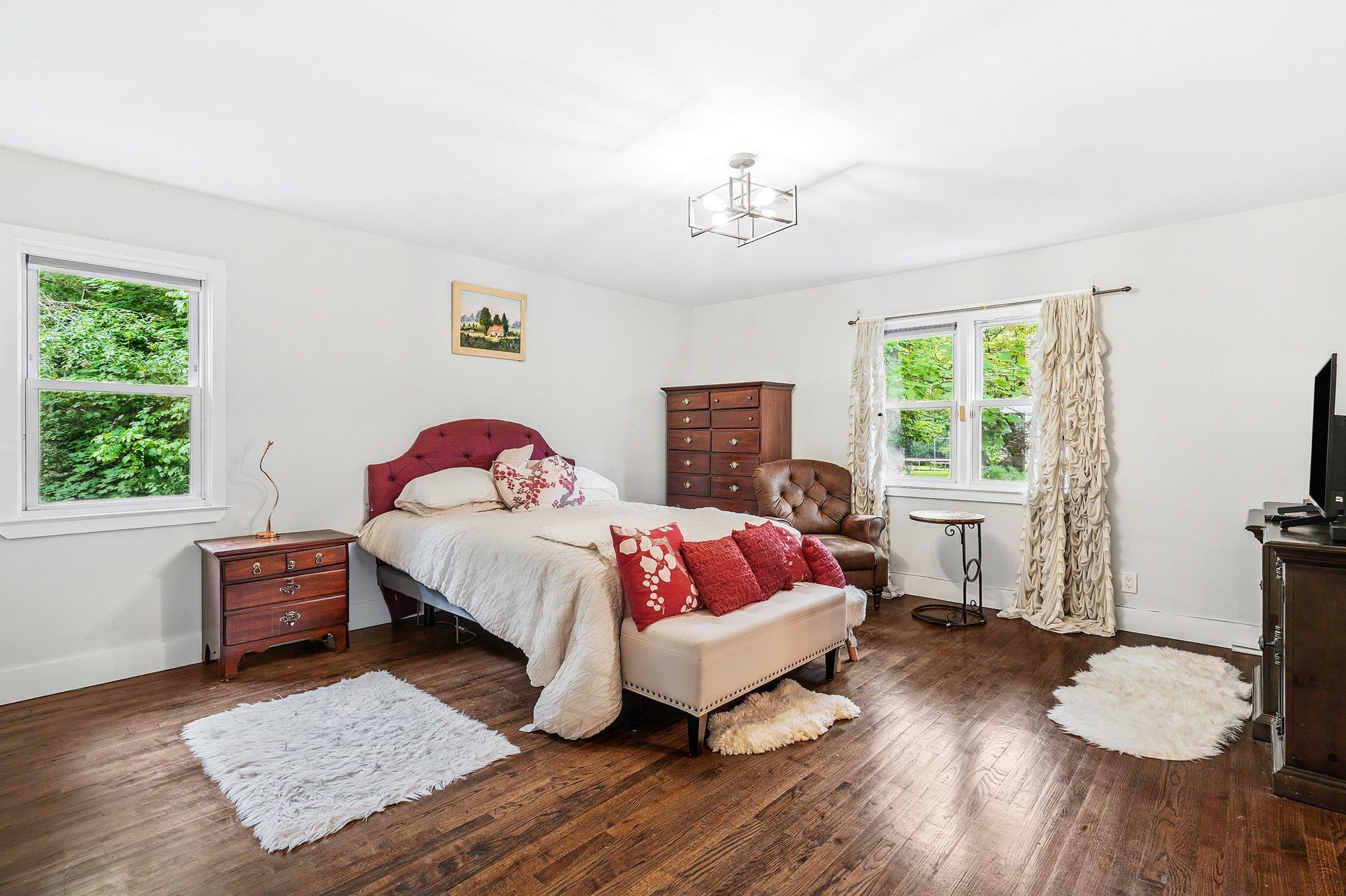 45 Rugby Road, New Rochelle, New York image 13