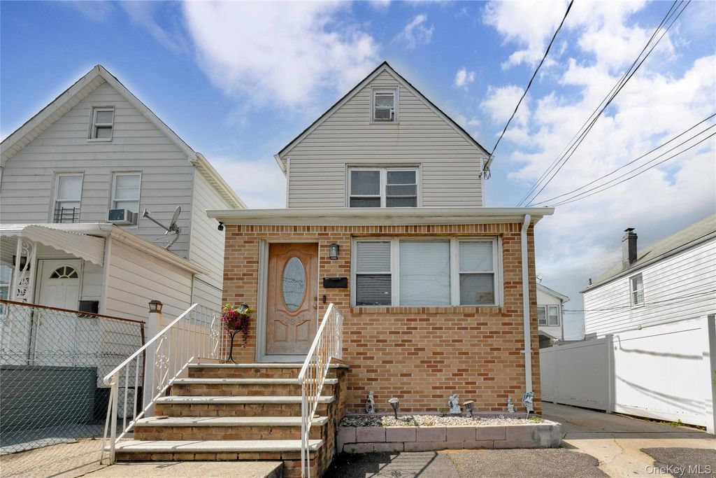 Photo of 12311 115th Avenue, South Ozone Park, NY 11420 (MLS # 947821)