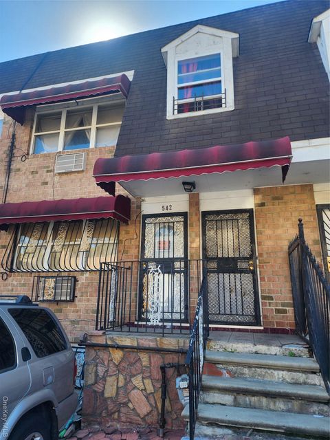 542 Central Avenue Brooklyn NY 11221