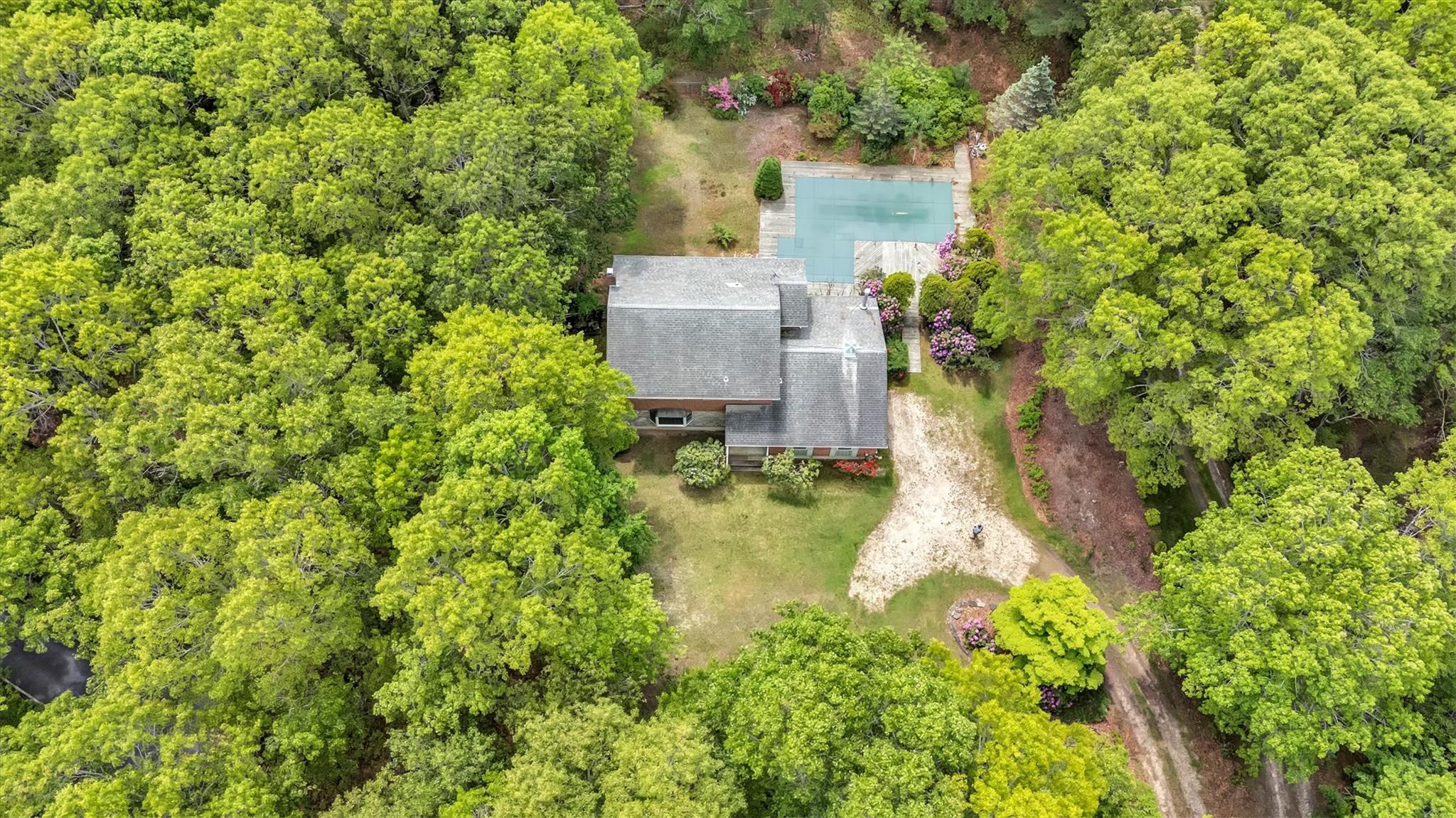 47A Old Squires Road, Hampton Bays, New York image 30