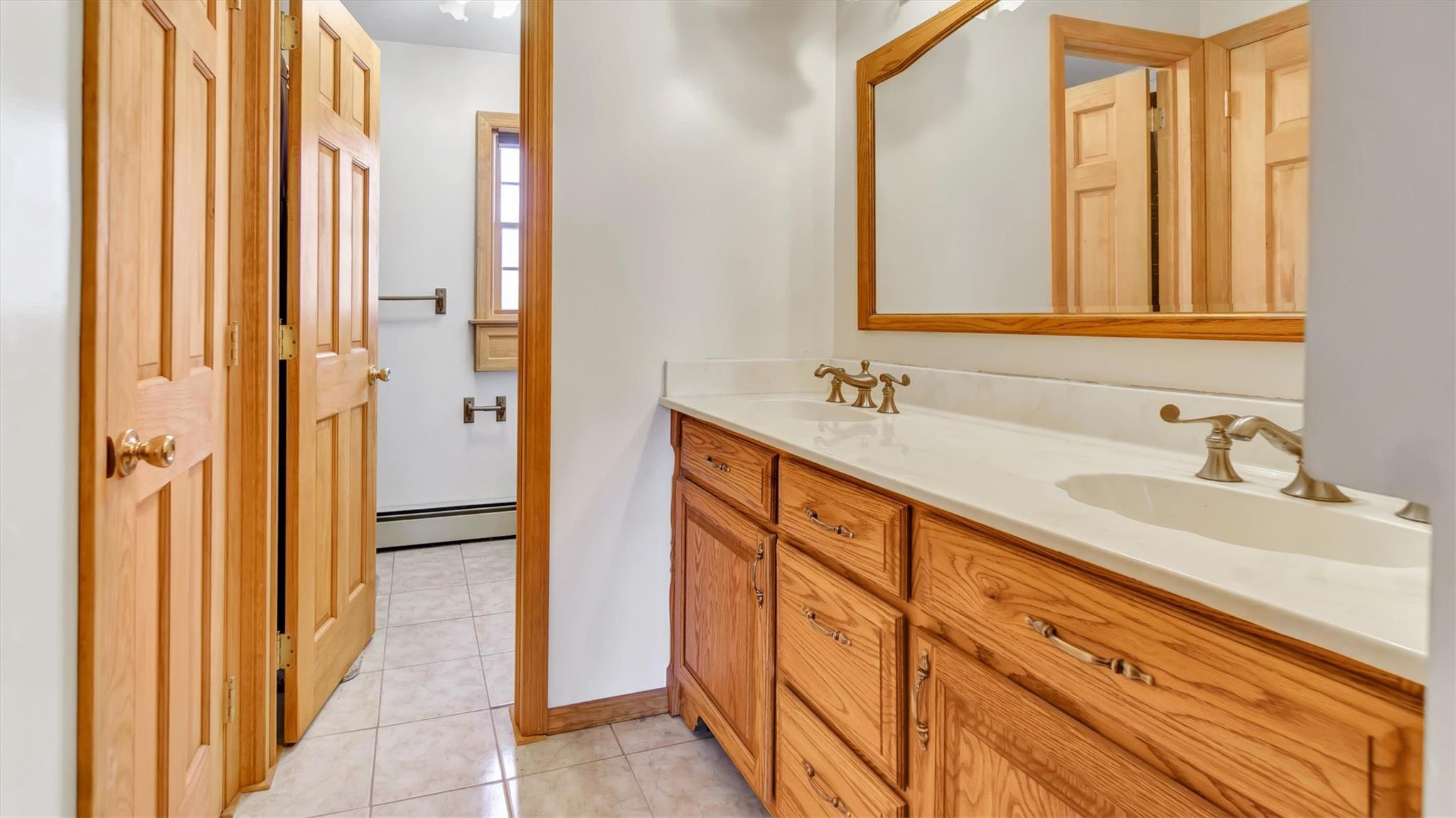 47A Old Squires Road, Hampton Bays, New York image 25