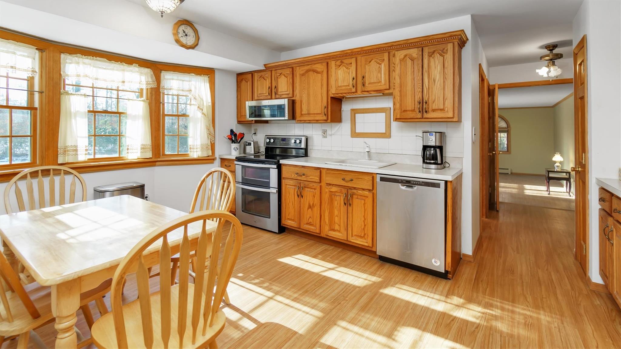 47A Old Squires Road, Hampton Bays, New York image 18