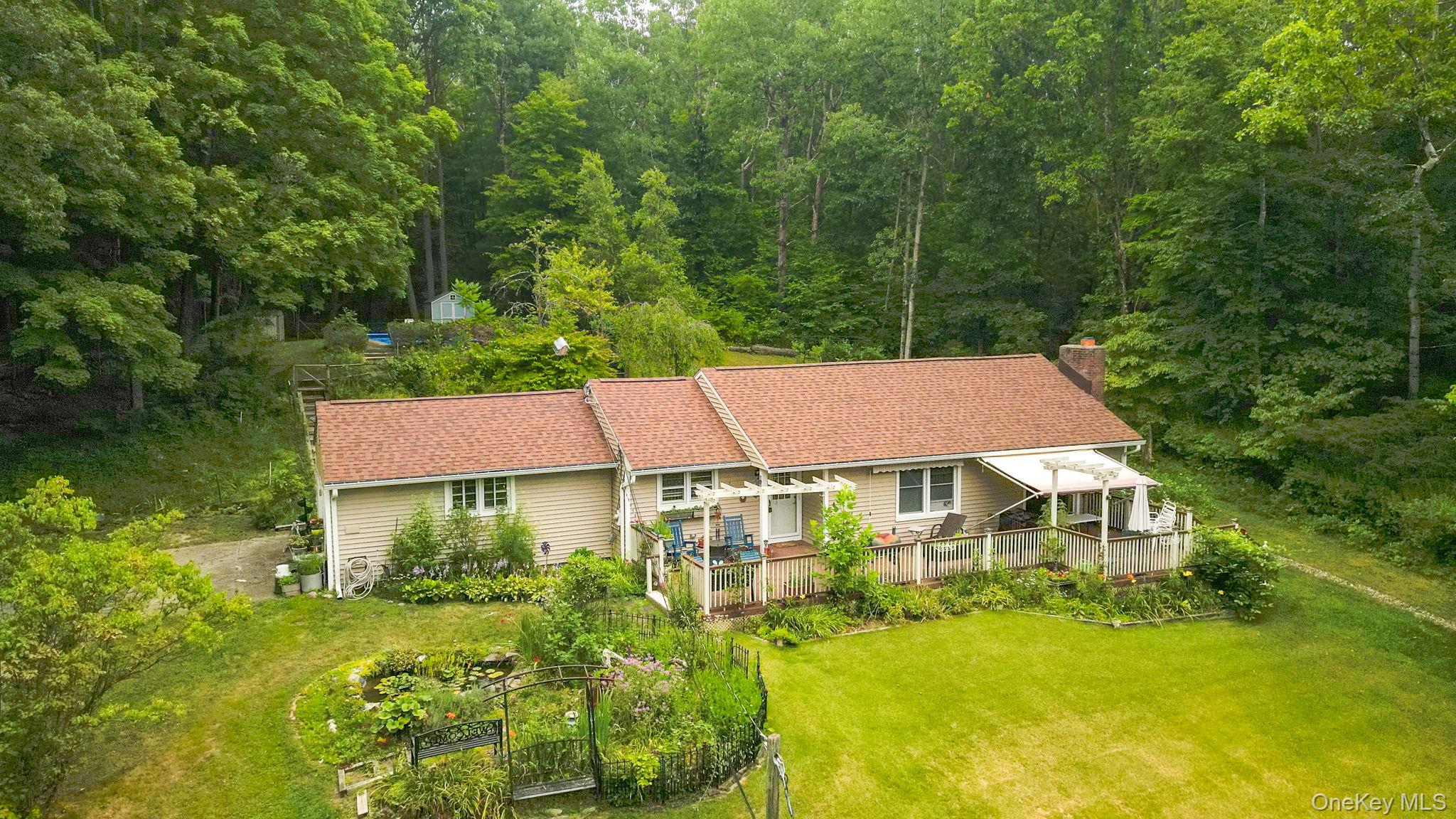 408 Field Road