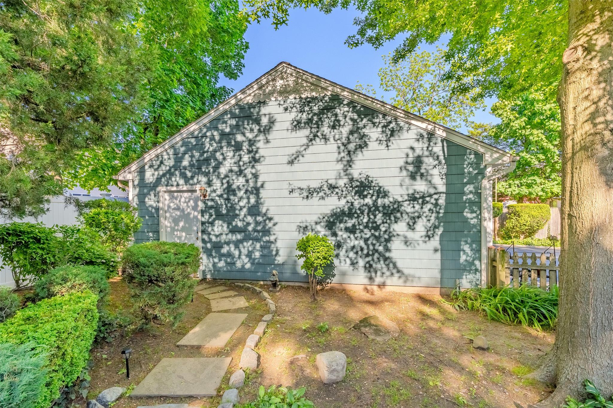 3355 Stratford Road, Wantagh, New York image 13