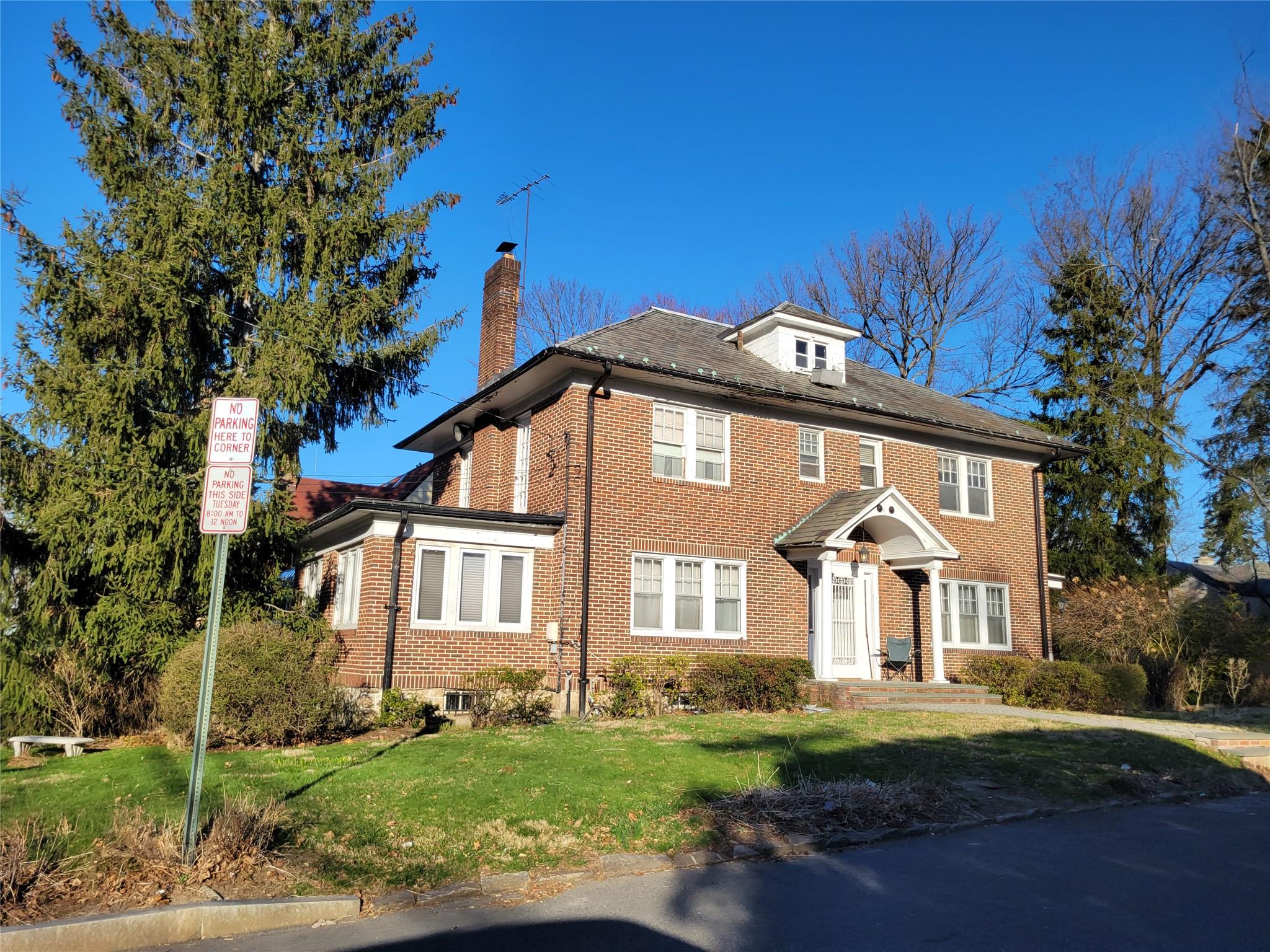 40 Calhoun Avenue, New Rochelle, New York image 1
