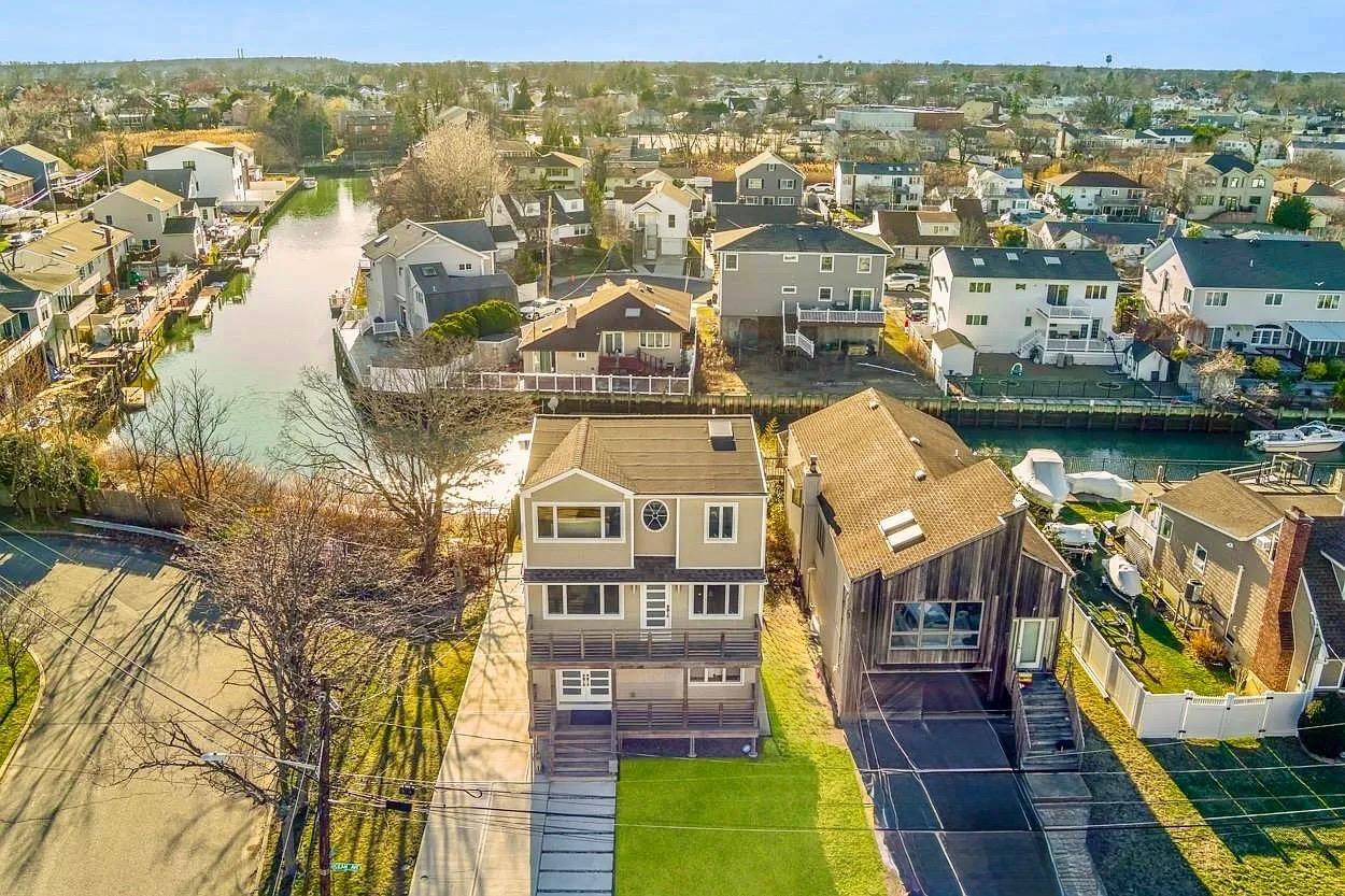 2510 Ocean Avenue, Bellmore, New York image 21