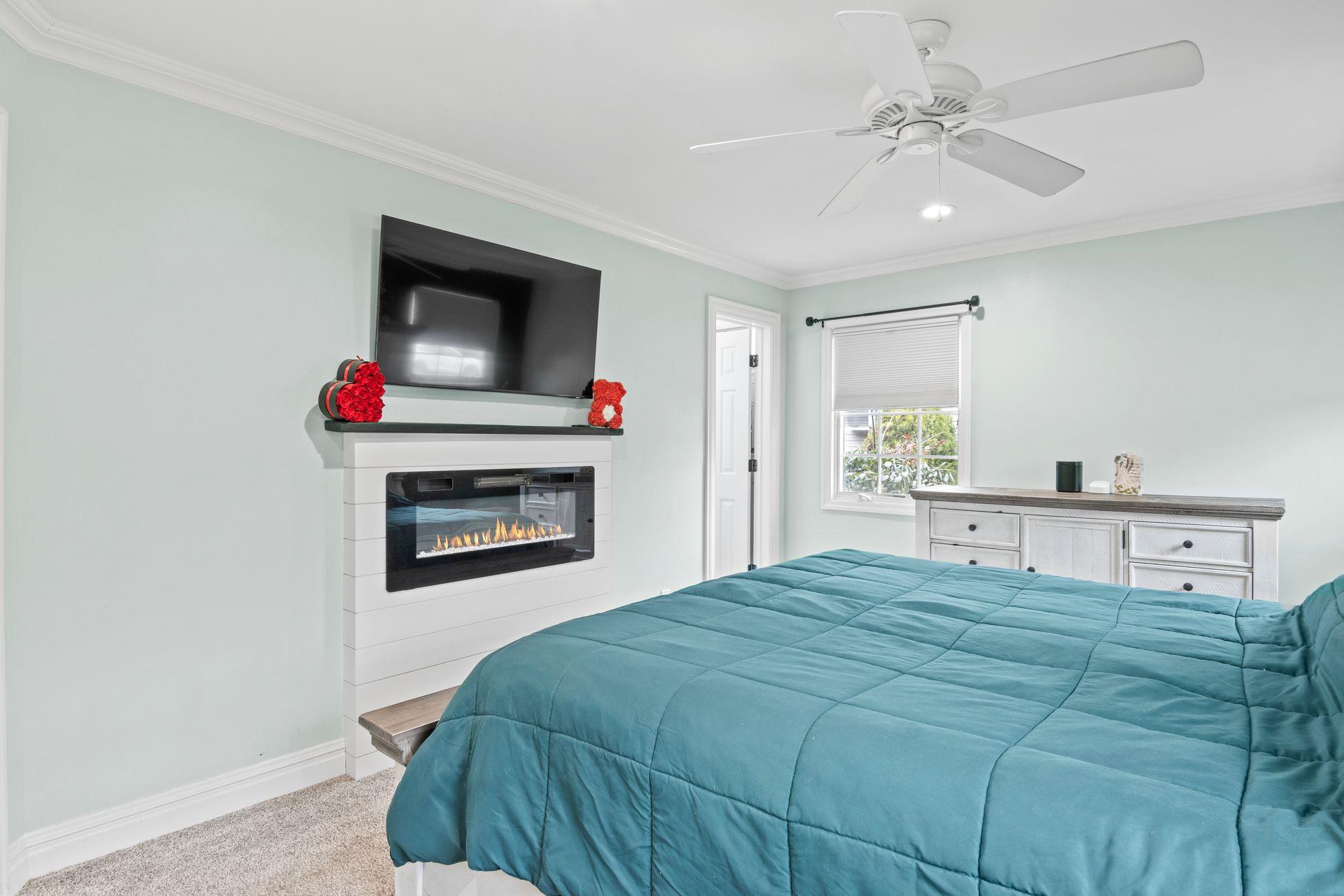 111 S Hillside Avenue, Nesconset, New York image 20