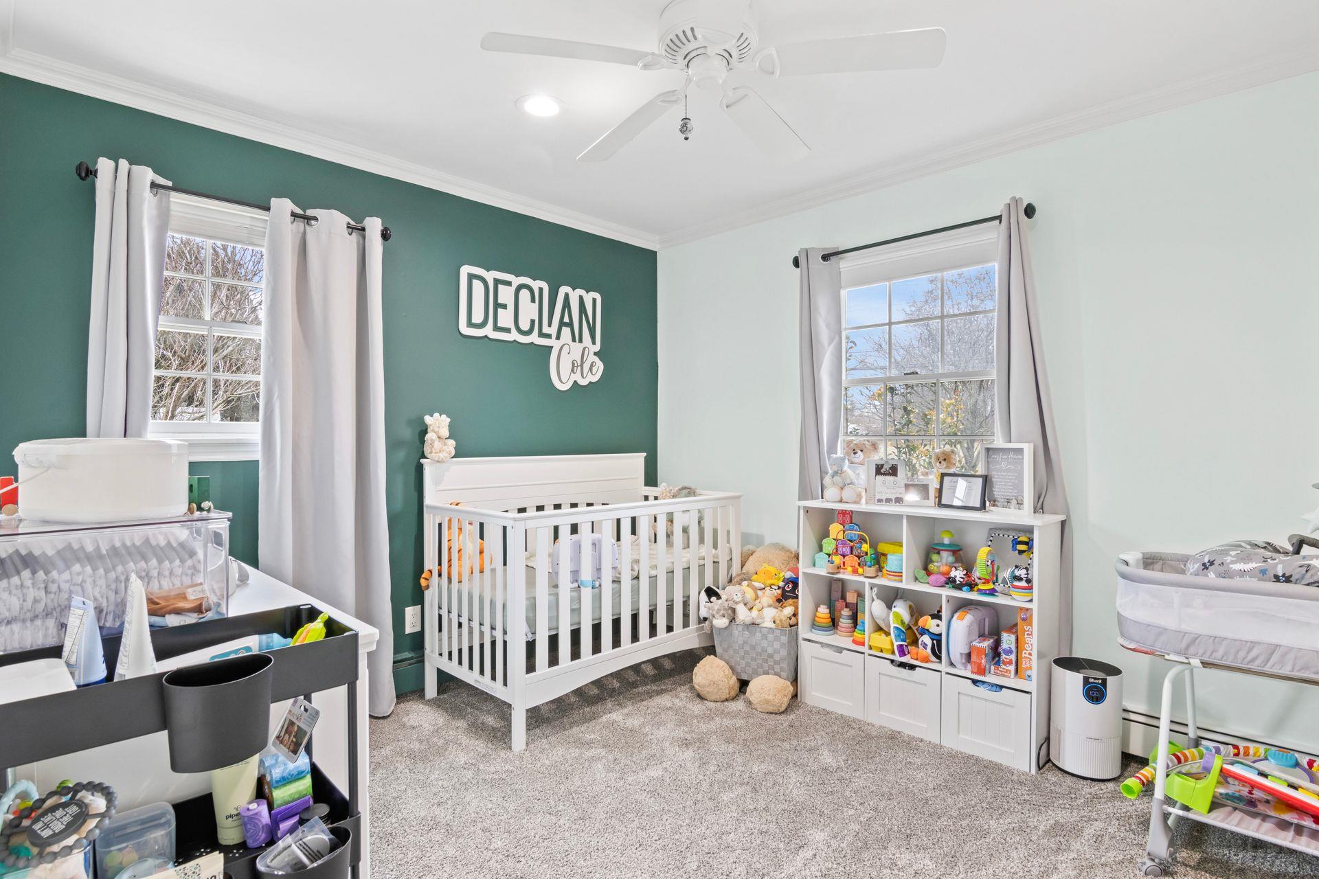 111 S Hillside Avenue, Nesconset, New York image 23