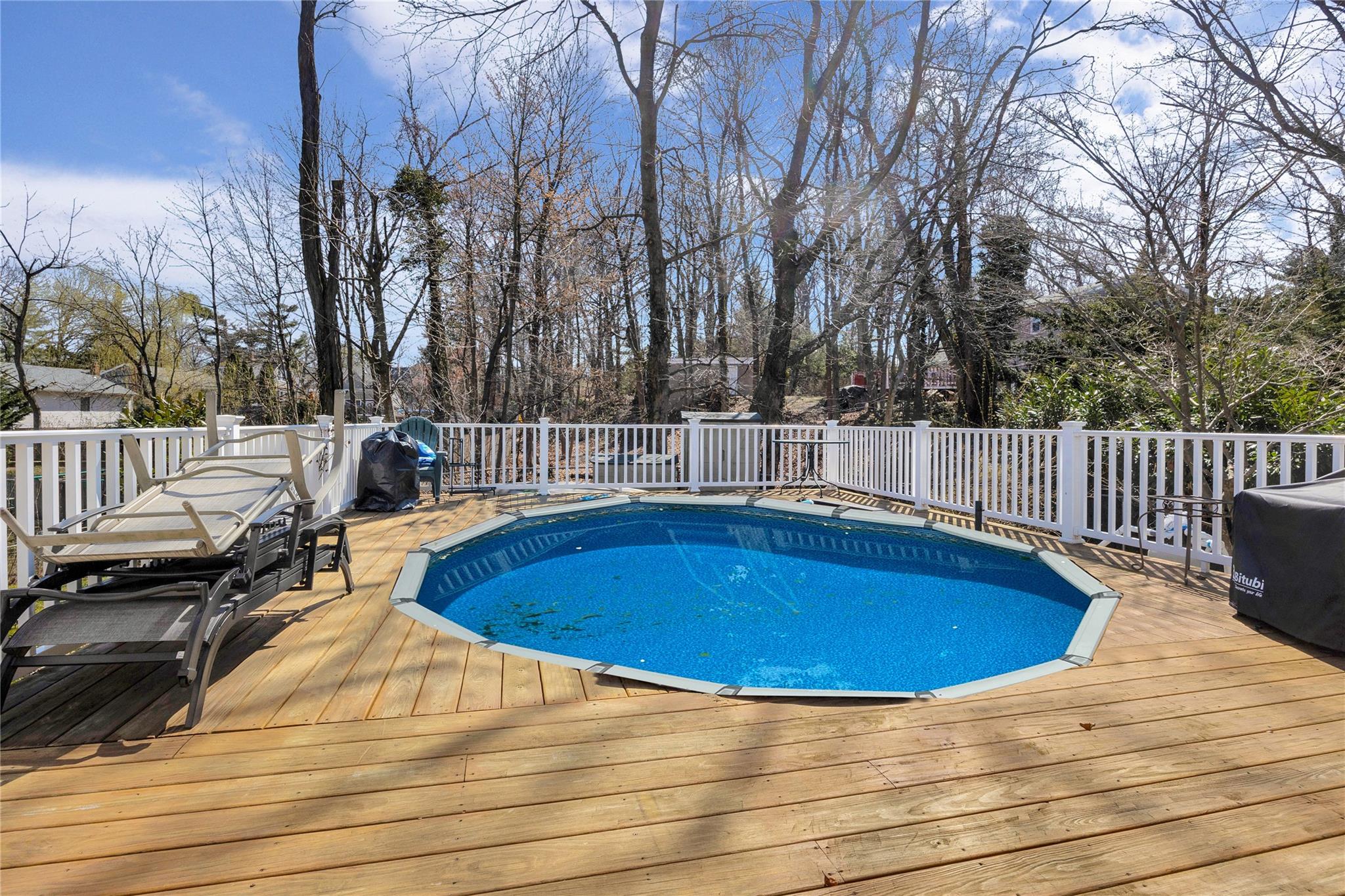 16 Norton Drive, East Northport, New York image 40