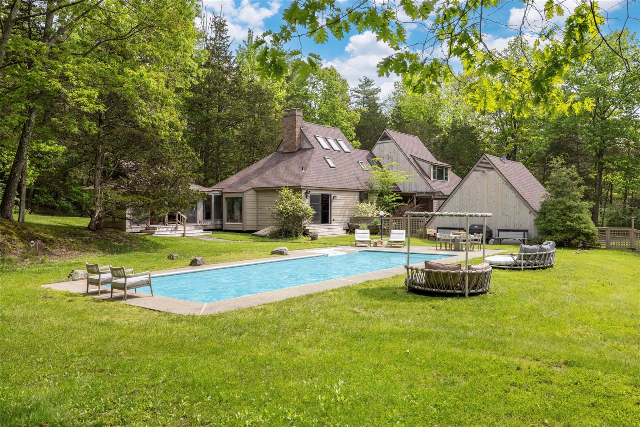Property for Sale at Juniper Lane, Woodstock, New York - Bedrooms: 3 
Bathrooms: 3 
Rooms: 7  - $1,825,000