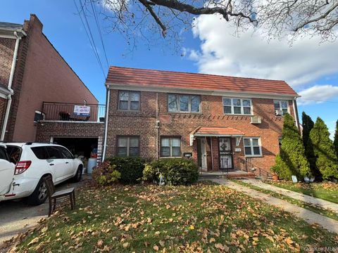 52-02 62nd Street 1FL Maspeth NY 11378