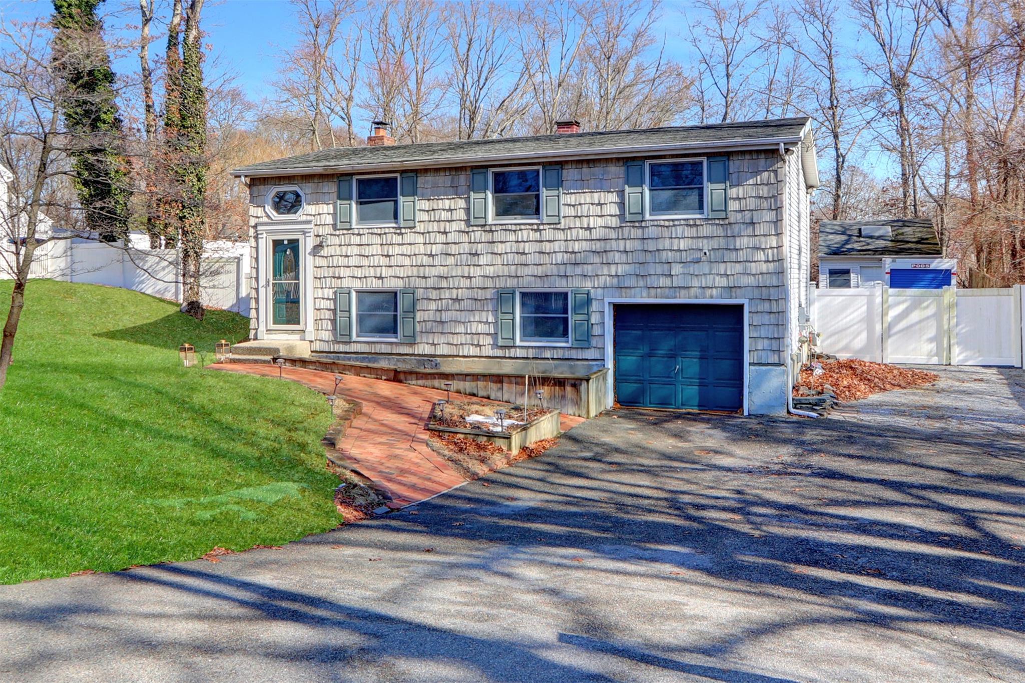 325 Old Town Road, East Setauket, New York image 6