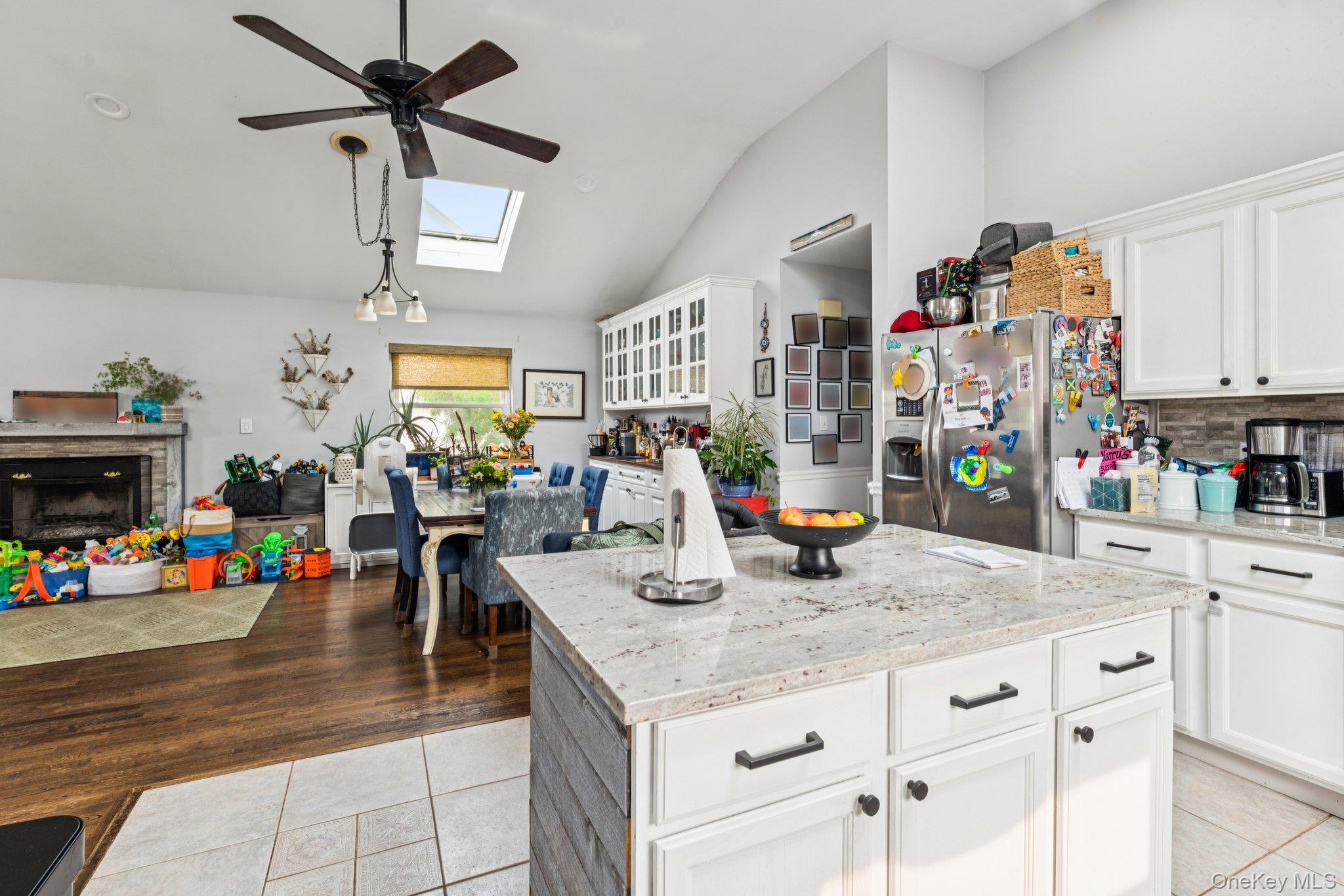 Long Beach, New York 11561, United States, 6 Bedrooms Bedrooms, ,4 BathroomsBathrooms,Residential,Active,190656